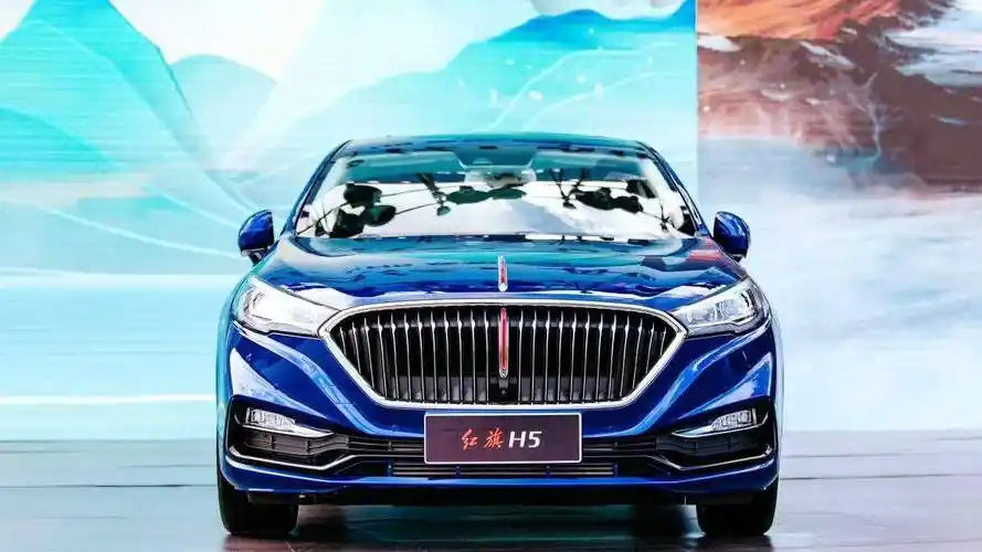 15万级豪华品牌b级车全新红旗h5实车曝光照搬大哥h9外观