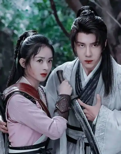 赵丽颖王一博的恋情愈演愈烈,王一博曾说:喜欢比自己大的女生_合作