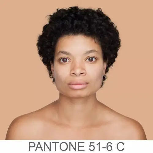 世界上并不只有白,黄,黑,棕这四色人种,每个人的肤色都是独一无二的