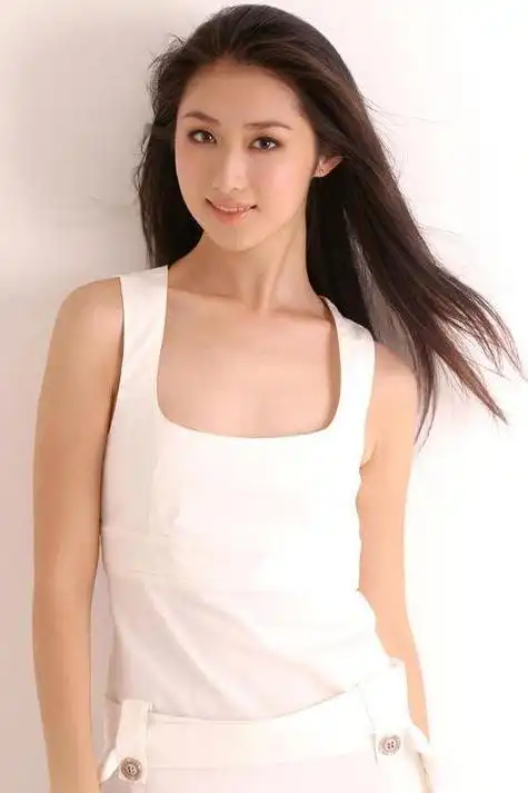 演员涂黎曼老公是谁 涂黎曼坦言要找钟汉良类型 / 比乐族