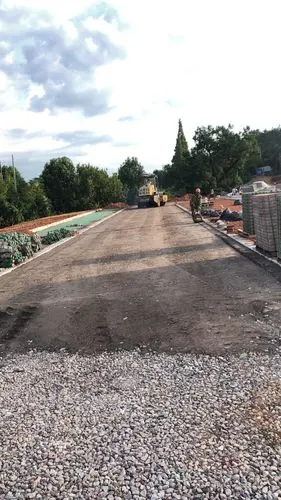 停车场每日施工情况