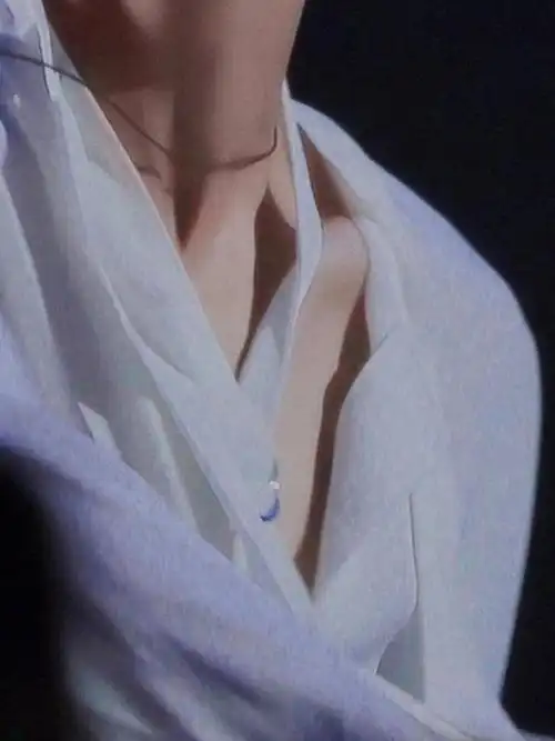 肖战露肩锁骨杀##肖战