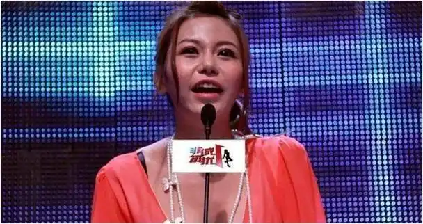 苟延残喘喘了又喘的5档综艺观众都看不下去了还厚着脸皮办