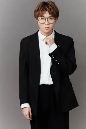 毛不易新专辑《幼鸟指南》进入公播场景 用音乐占领耳朵