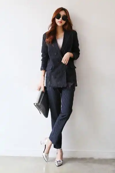 小西装怎么搭配 4种小西装穿法最显气质