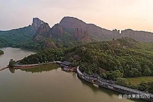 江西省上饶市龟峰景区旅游攻略