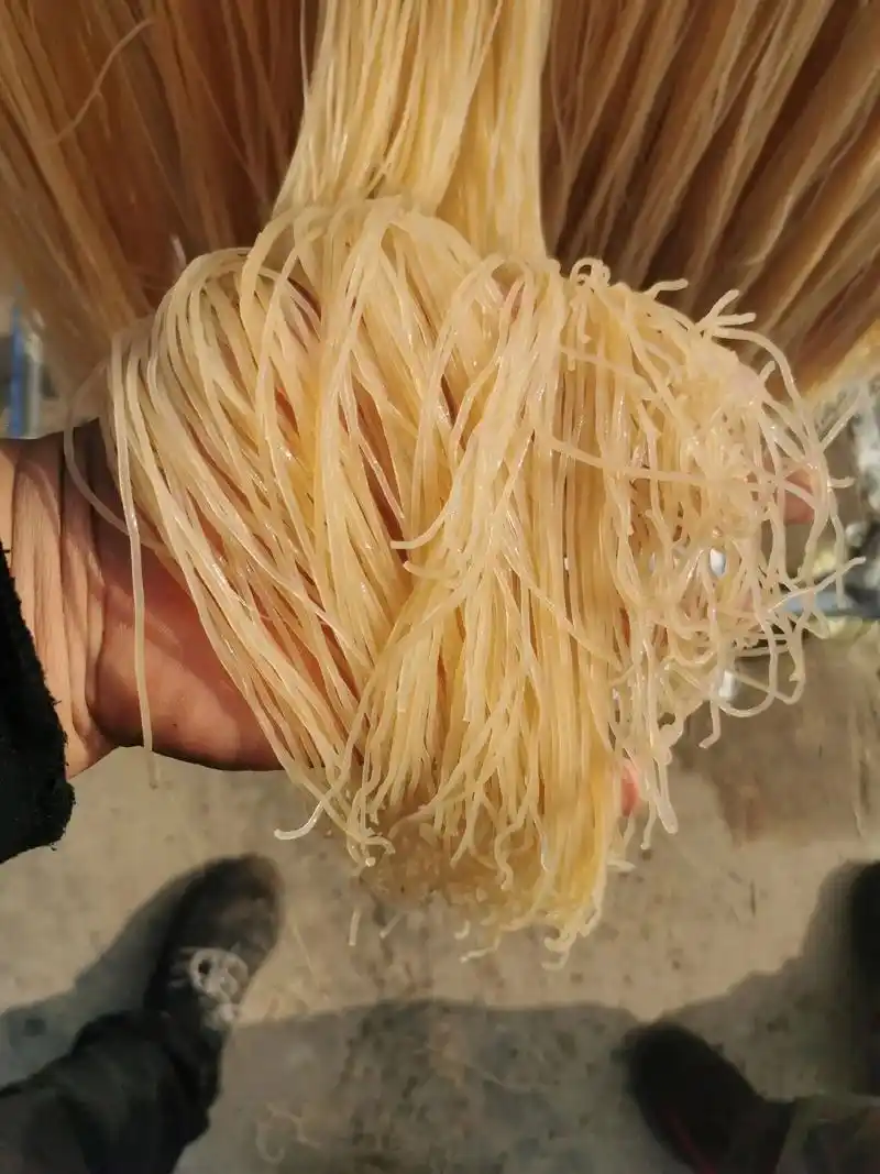 纯手工红薯粉条 #纯天然无添加 #真材实料才能做出好味道  - 抖音