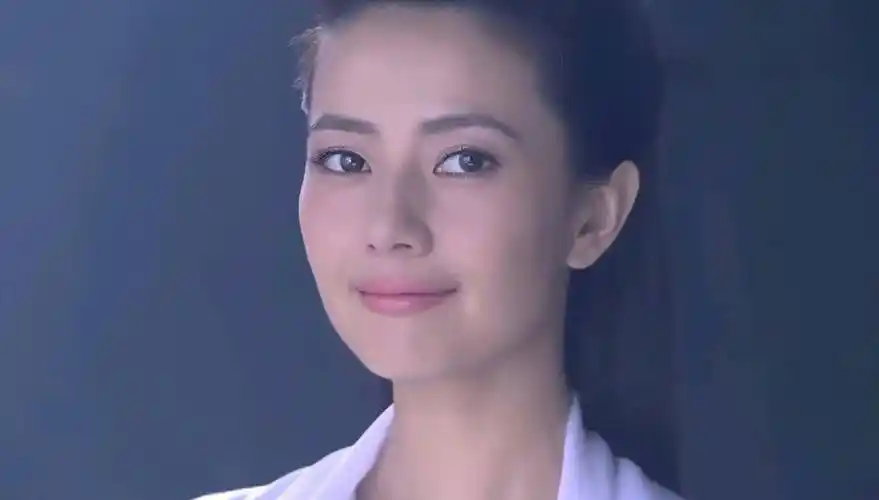 国民女神高圆圆的七个古装角色,若惜最美,飘絮第二_沈宛_感觉_扮相