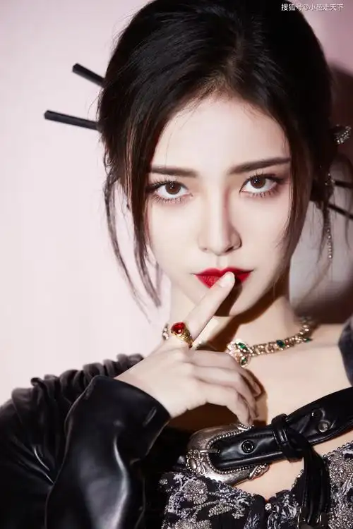 许佳琪拔发簪可爱合集