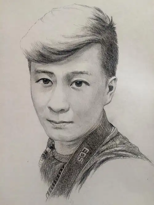 素描肖像头像简绘广州/插画师/6年前/339浏览jepsonw