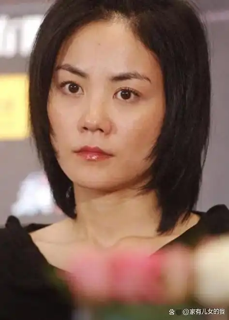 看到王菲的消费方式,才懂为何至今无人敢娶,是真的娶不起