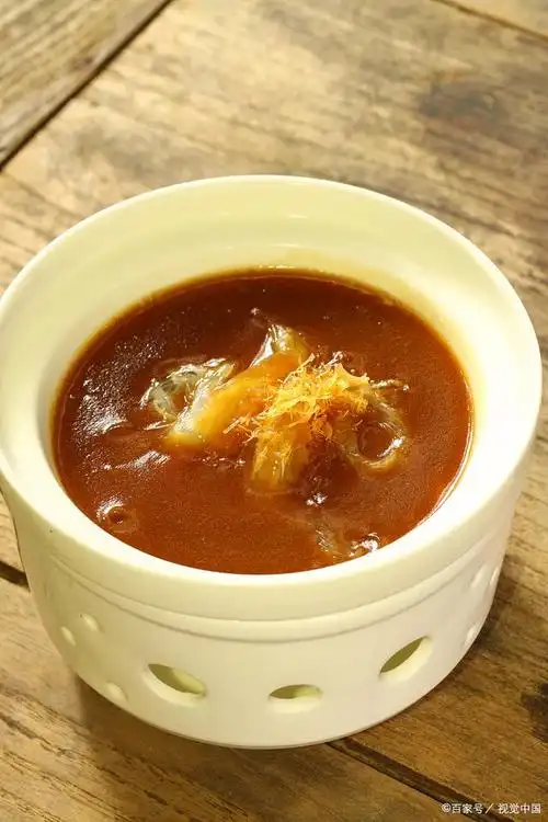 珍馐美味,享受美食盛宴——红烧鱼翅