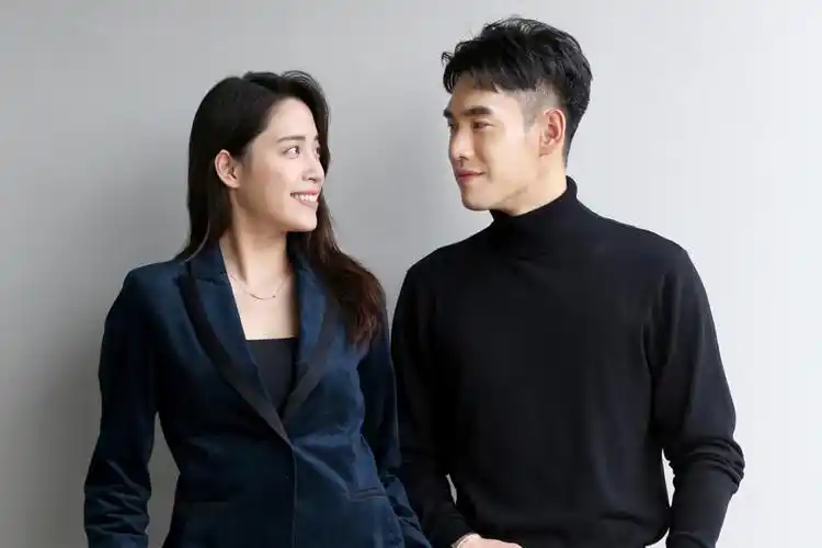 欧阳妮妮与张书豪被传出恋情,两人合照时也很有默契.(龙国雄摄影)