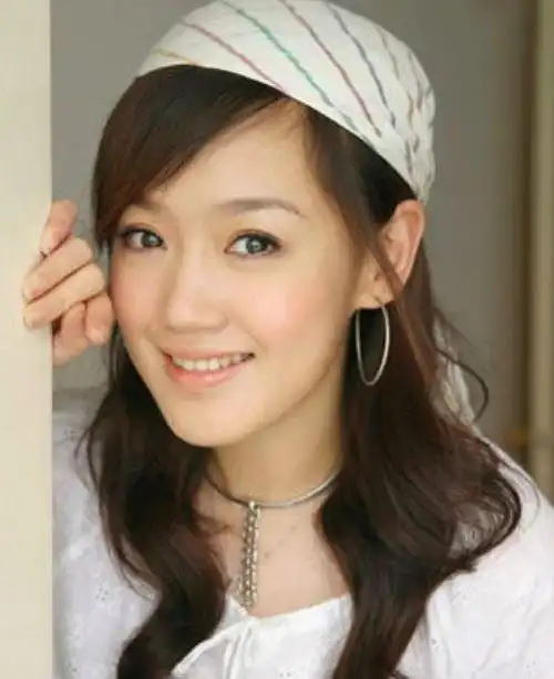 年轻时的薛佳凝有多漂亮呢?一组图片告诉你,简直不要太美!