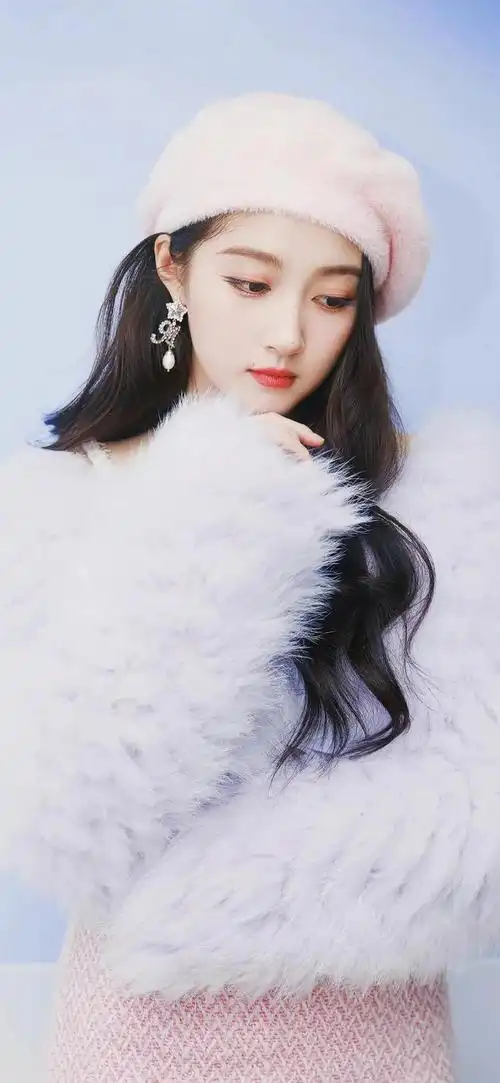 精选明星壁纸197关晓彤