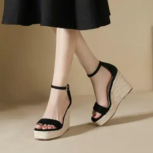 一字带厚底松糕草编小个子坡跟凉鞋新款女高跟粗跟凉鞋2024年夏季