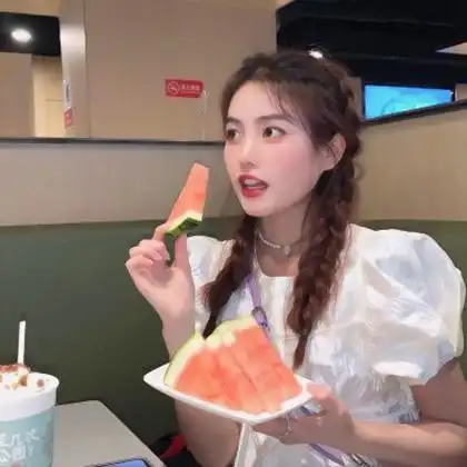 头像仙气高颜值女 高清好看的女生高级头像时尚仙气图片_女生头像