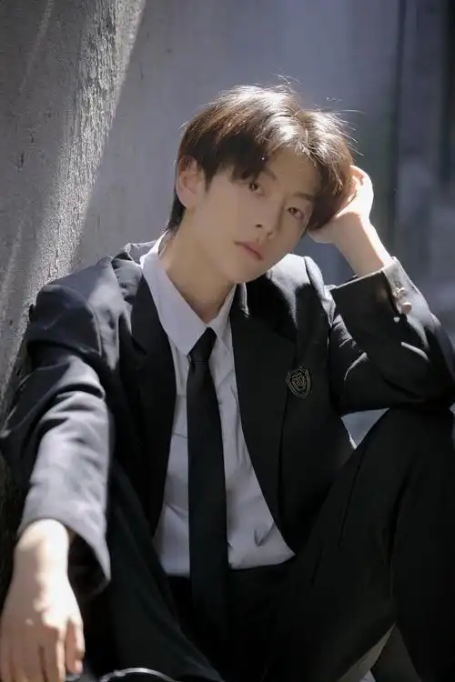 蝉鸣不止的夏天出境刘梦lapmoby