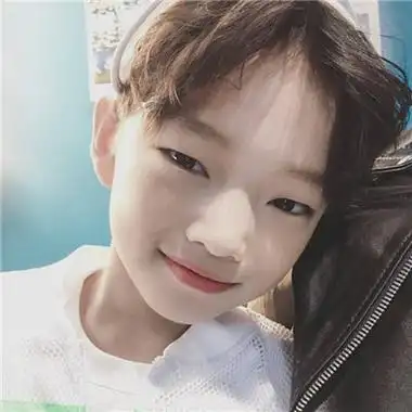 可爱小男生正太卖萌头像