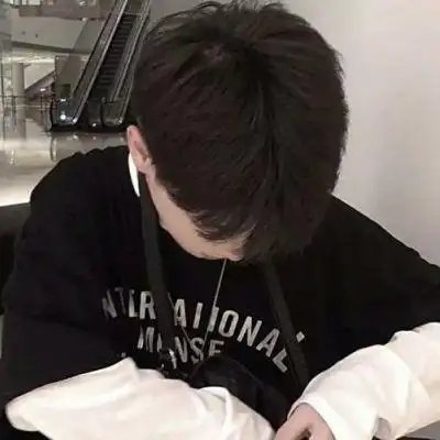 好看的头像男生真人超清超酷男生帅气微信个性图片