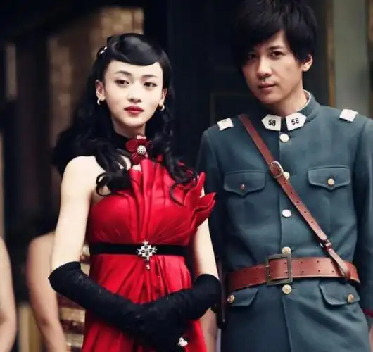 回顾烽火佳人女主无戏拍男主惹命案女配却成顶流