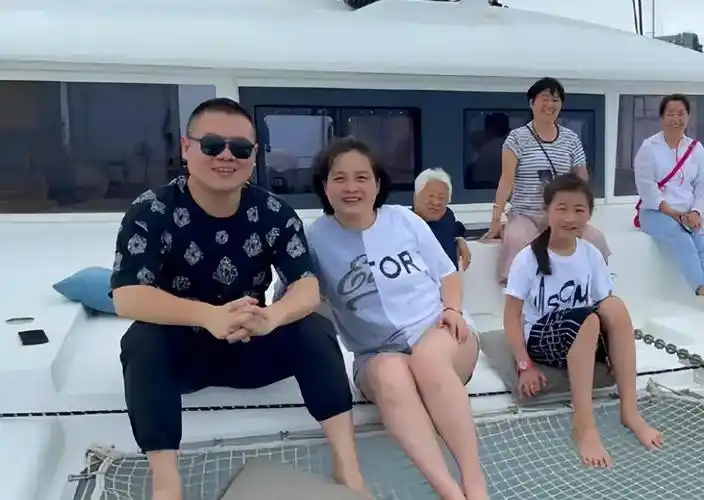 回顾岳云鹏妻子郑敏我这辈子正确的决定就是一巴掌扇醒了岳云鹏