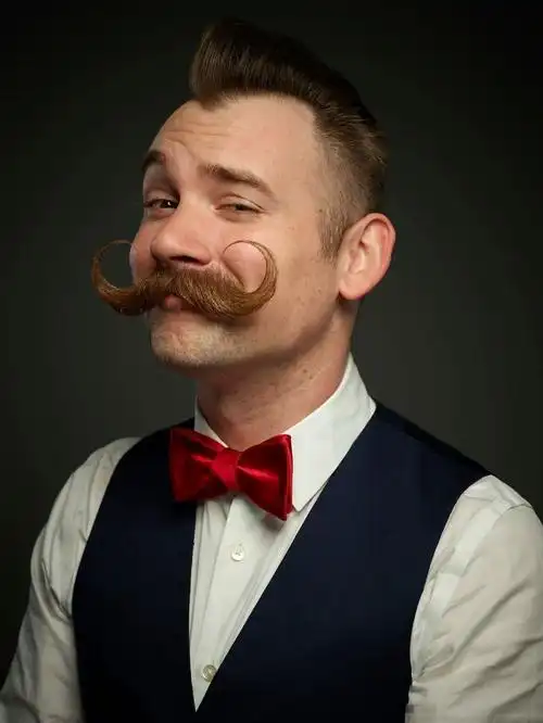 这是世界胡须锦标赛夺冠选手 你得看看!