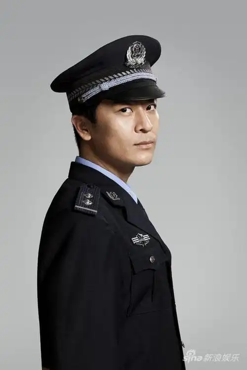 > 正文  新浪娱乐讯 早在多年前凭借对《男才女貌》中警察赵磊的完美