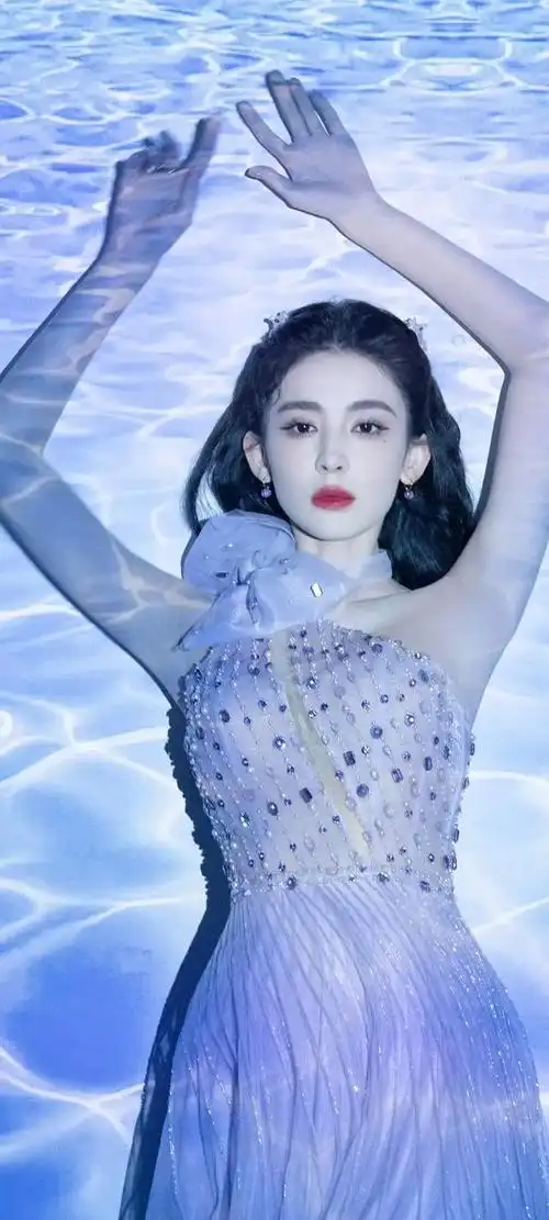 壁纸分享,漂亮的古力娜扎,你喜欢吗