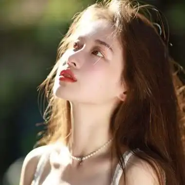 阳光下女孩头像唯美