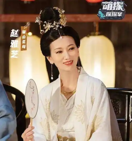 赵雅芝再扮古装,仙气飘飘,这状态真不像67岁_岁月_涵养_保养