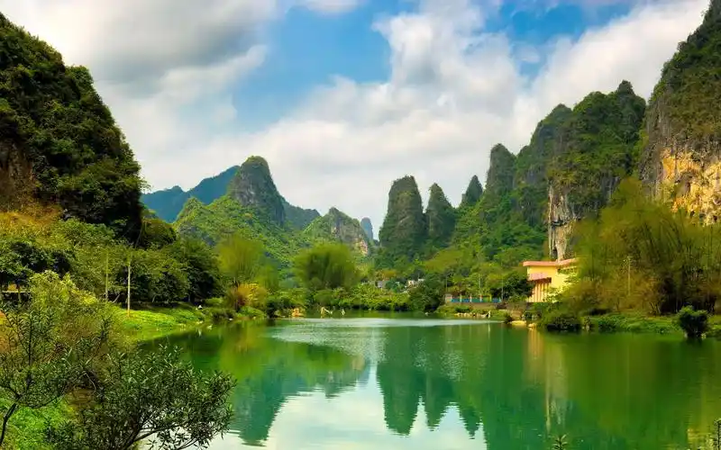 领略自然魅力的壁纸_让你心情愉悦_风景壁纸