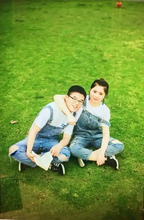 郑超凡和龚丽的幸福二人世界