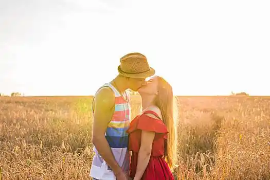 男朋友,女朋友,吻,年轻,情侣,地点