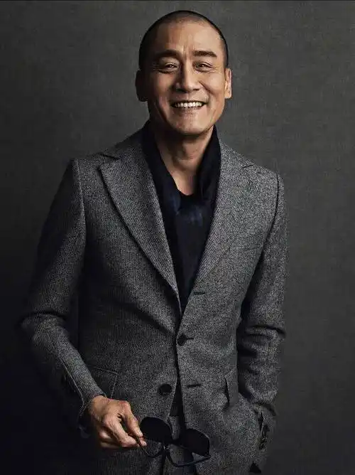 最受欢迎十大香港男演员张家辉第七周星驰第二第一实至名归