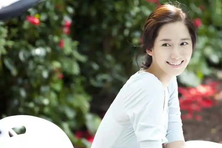 林允儿(润娥)写真图片-自制1440x1280壁纸.高清大图-明星写真馆n63.