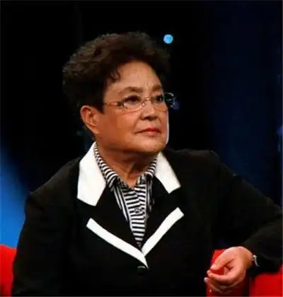 图电影演员王苏娅近况如何五朵金花扮演炼钢厂金花