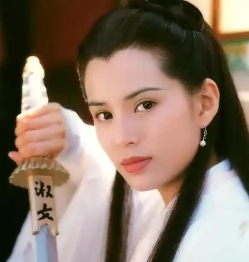 李若彤饰演的小龙女