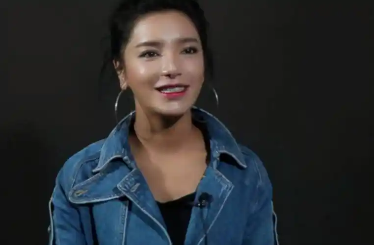 江映蓉整容成功!