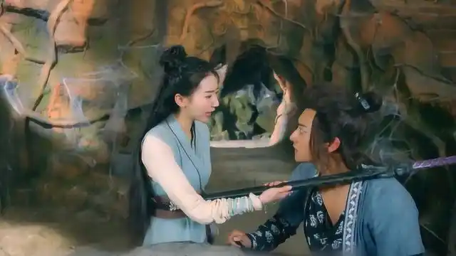 速看大话西游之爱你一万年第34集至尊宝地位卑微做了紫霞的宠物