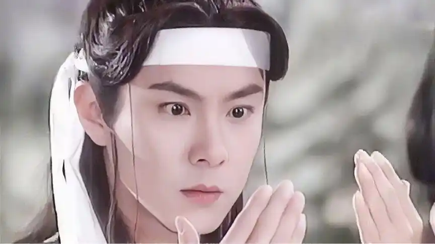 年轻时的张卫健古装扮相太帅了,这就是小说里的翩翩贵公子本人!