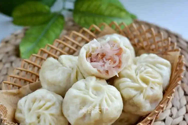 猪油渣萝卜丝包子的做法_猪油渣萝卜丝包子怎么做_meggy跳舞的苹果的