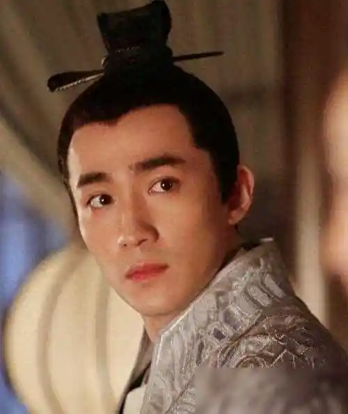 原创朱一龙疑似隐婚生子房间内婴儿用品曝光网友猜测原因