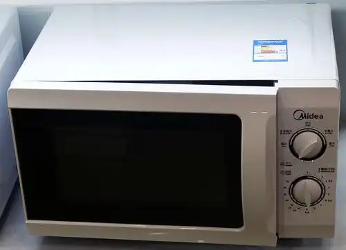 价值450元美的微波炉