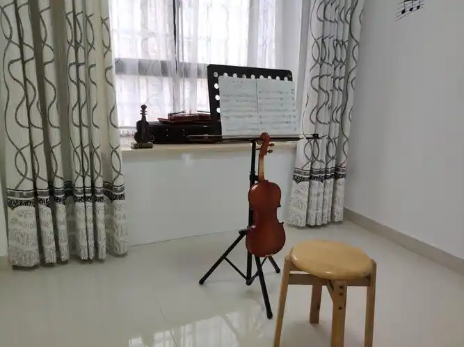 艺&夏小提琴工作室开学啦!秋季开学时间为9月7日一9月8日.