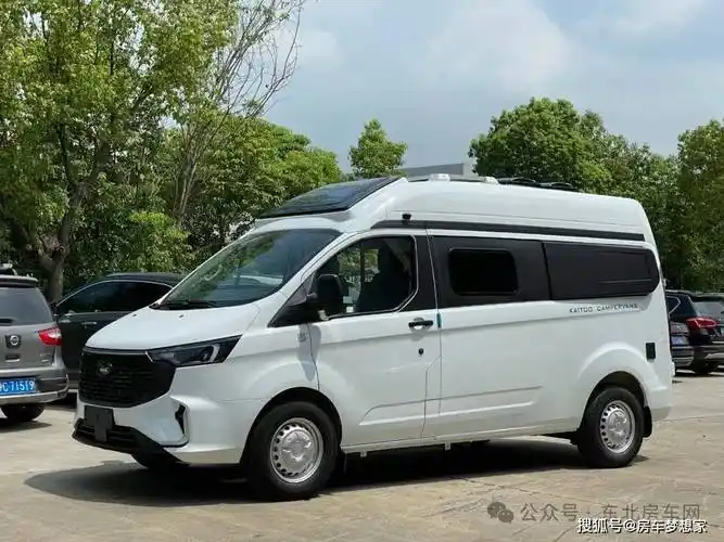 辽宁凯源 众铠v362房车奢享款!