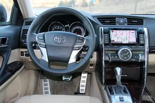 【 丰田锐志高清图片】_浅色内饰_内饰_搜狐汽车网