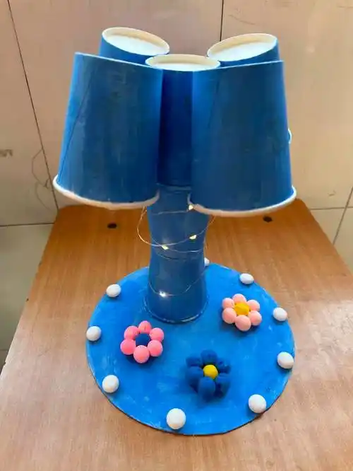 灵动双手 变废为宝---沁阳市第二小学开展"变废为宝"创意小制作活动