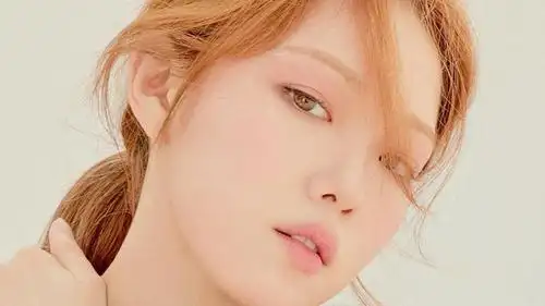 时尚唯美女神李圣经休闲金发迷人写真,高清壁纸图片,日韩明星-回车