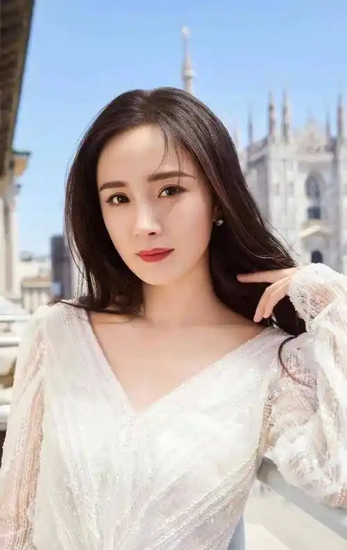 正面照曝光,唐嫣透露其联系,事发胡歌感爱情_女儿_仙剑奇侠传_彭于晏